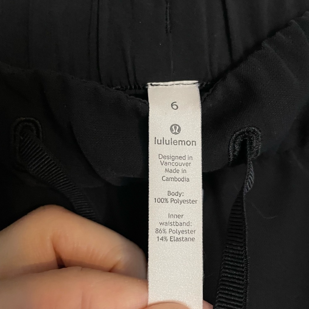 Lululemon Women’s On The Fly Black Pants Size 6 - Picture 8 of 11